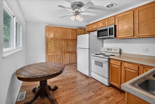 4345 Lilac Lane, Madison, WI 53711