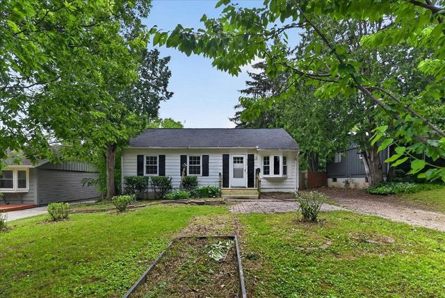 4345 Lilac Lane, Madison, WI 53711