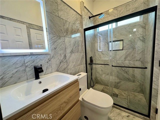 1238 Magnolia Avenue, Long Beach, CA 90813