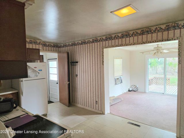 2100 Wood Street, Lansing, MI 48912