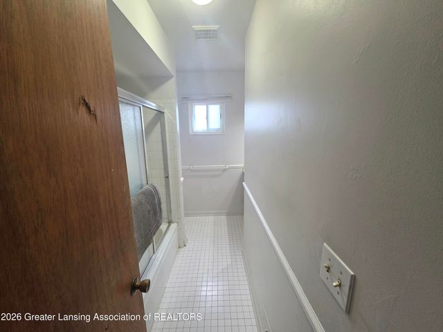 2100 Wood Street, Lansing, MI 48912