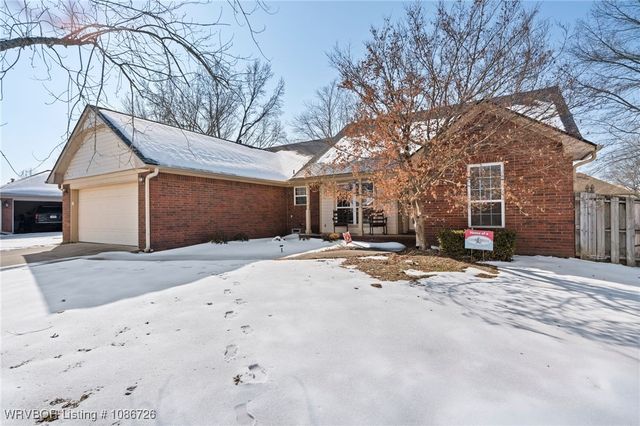 2027 Brookhaven Drive, Alma, AR 72921