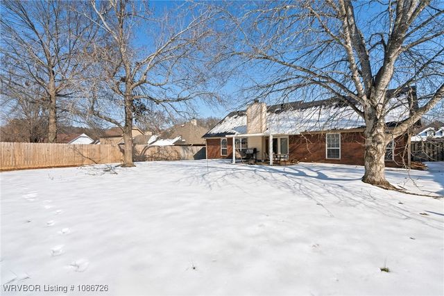 2027 Brookhaven Drive, Alma, AR 72921