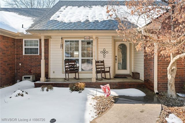 2027 Brookhaven Drive, Alma, AR 72921