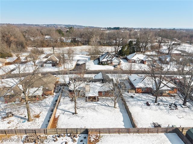 2027 Brookhaven Drive, Alma, AR 72921