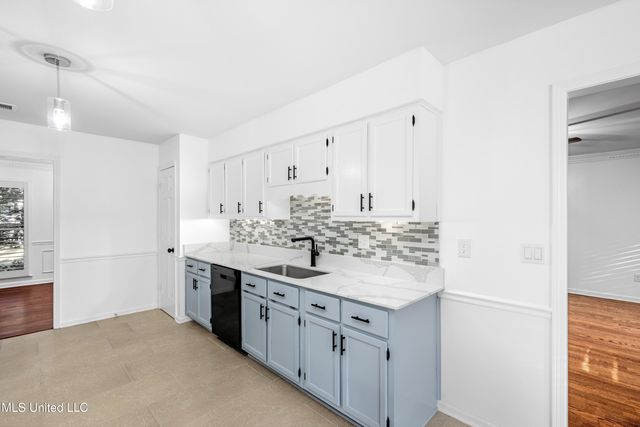 8675 Cedar Farms Drive, Cordova, TN 38016