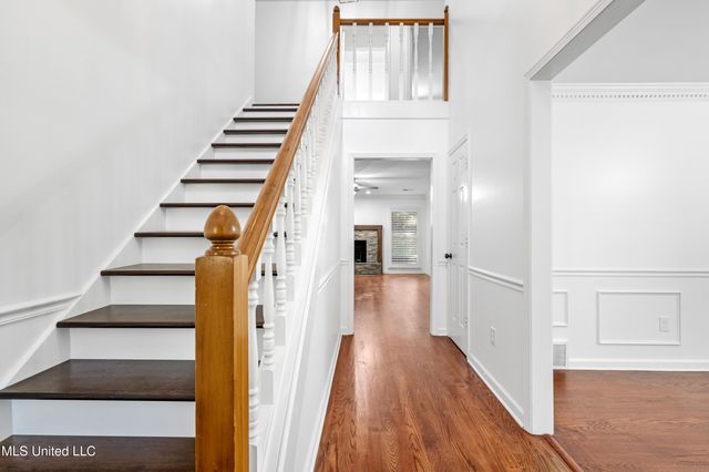 8675 Cedar Farms Drive, Cordova, TN 38016