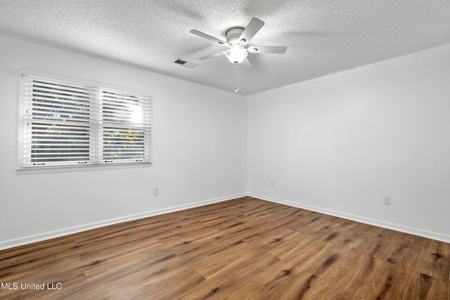 8675 Cedar Farms Drive, Cordova, TN 38016