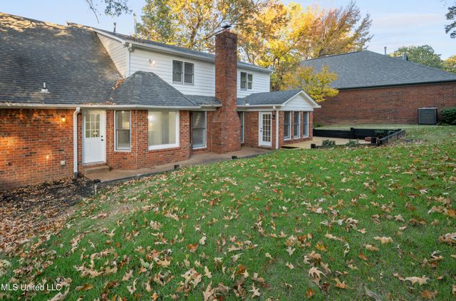 8675 Cedar Farms Drive, Cordova, TN 38016