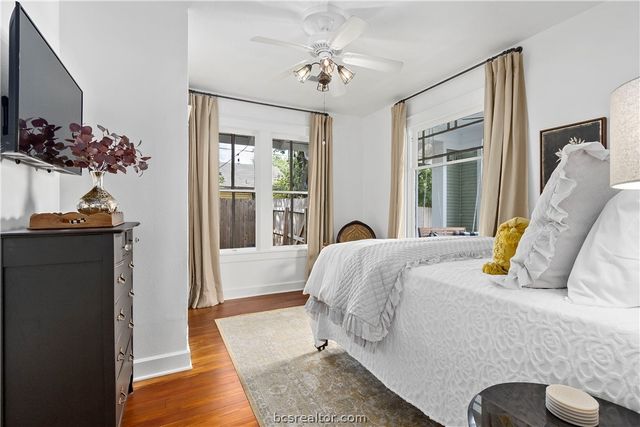 705 South Bryan Avenue, Bryan, TX 77803