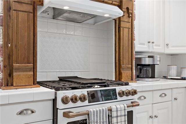 705 South Bryan Avenue, Bryan, TX 77803