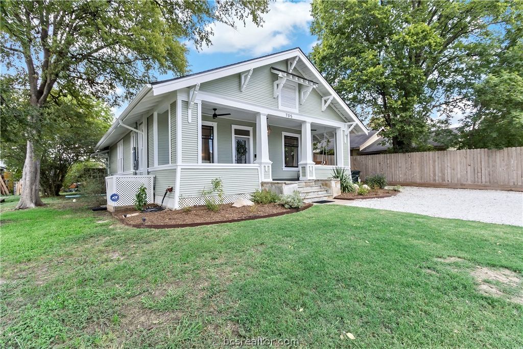 705 South Bryan Avenue, Bryan, TX 77803 — photo 3