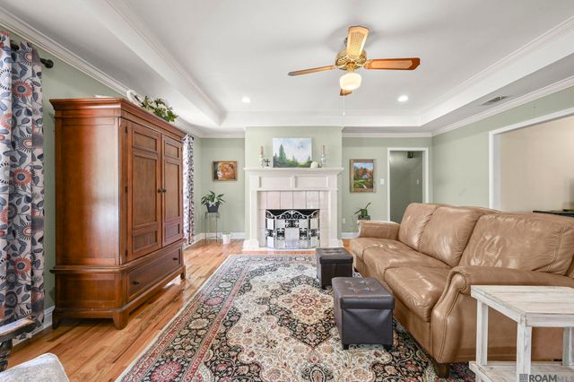 19625 Barnett Rd, Zachary, LA 70791