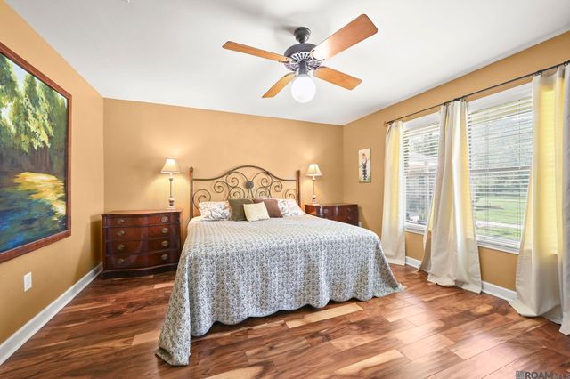 19625 Barnett Rd, Zachary, LA 70791