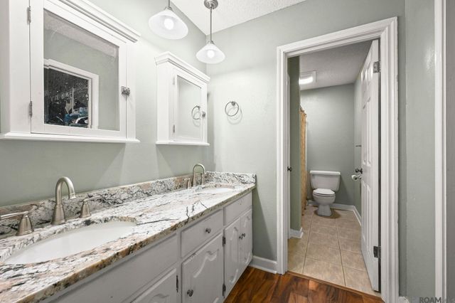 19625 Barnett Rd, Zachary, LA 70791