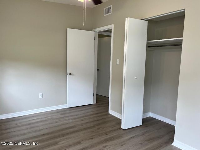 10258 ELMHURST Drive, Jacksonville, FL 32218
