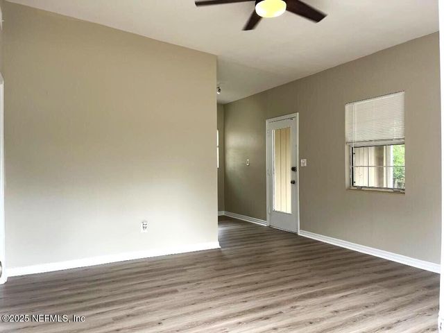 10258 ELMHURST Drive, Jacksonville, FL 32218