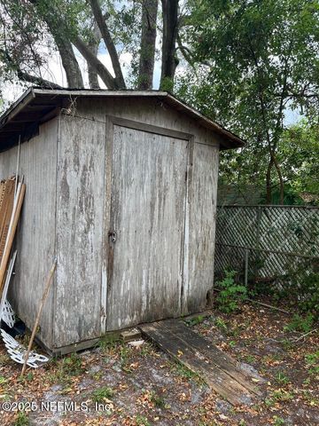 10258 ELMHURST Drive, Jacksonville, FL 32218