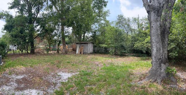 10258 ELMHURST Drive, Jacksonville, FL 32218
