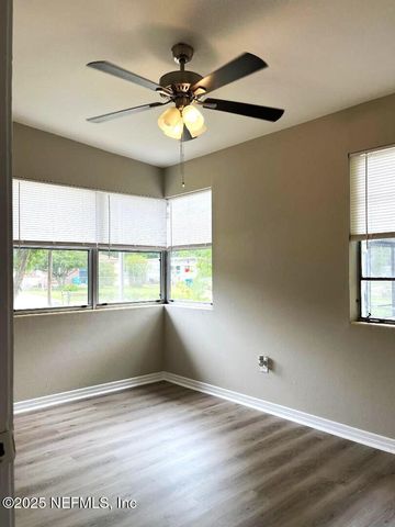 10258 ELMHURST Drive, Jacksonville, FL 32218