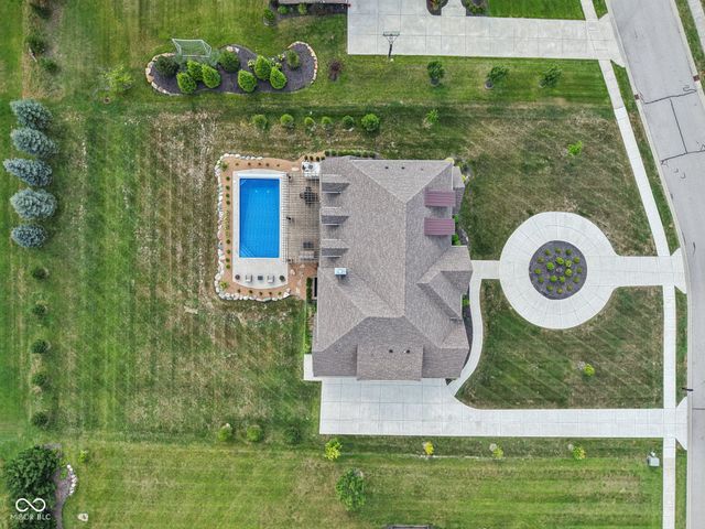 2701 Oak Way Trace, Westfield, IN 46074