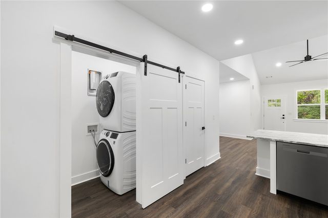 306 Hickory Trail, Westminster, SC 29693