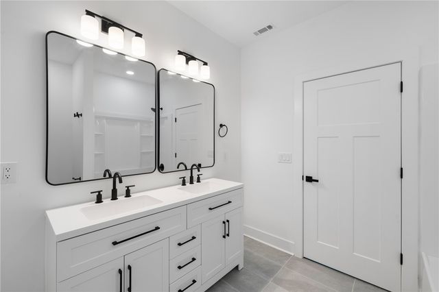 306 Hickory Trail, Westminster, SC 29693