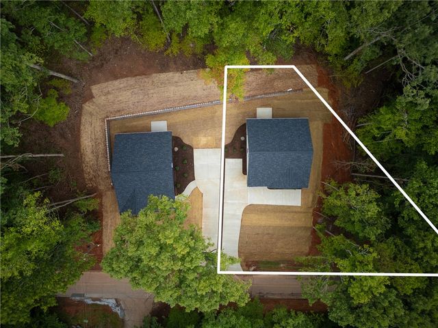 306 Hickory Trail, Westminster, SC 29693