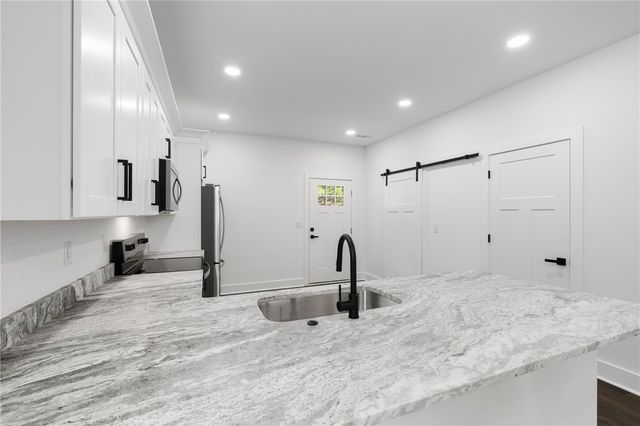 306 Hickory Trail, Westminster, SC 29693