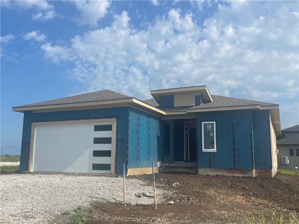 15446 W 161st Street, Olathe, KS 66062