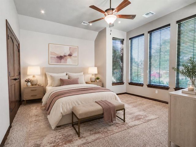 929 NW 195th Place, Edmond, OK 73012