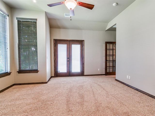 929 NW 195th Place, Edmond, OK 73012