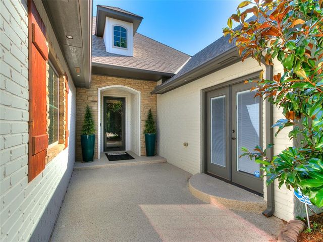 929 NW 195th Place, Edmond, OK 73012