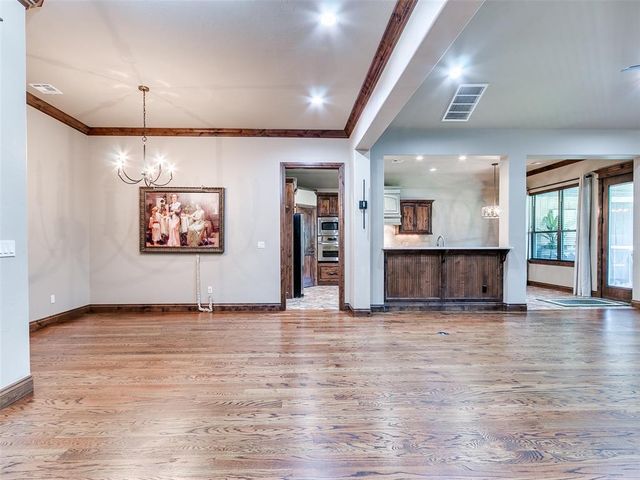 929 NW 195th Place, Edmond, OK 73012