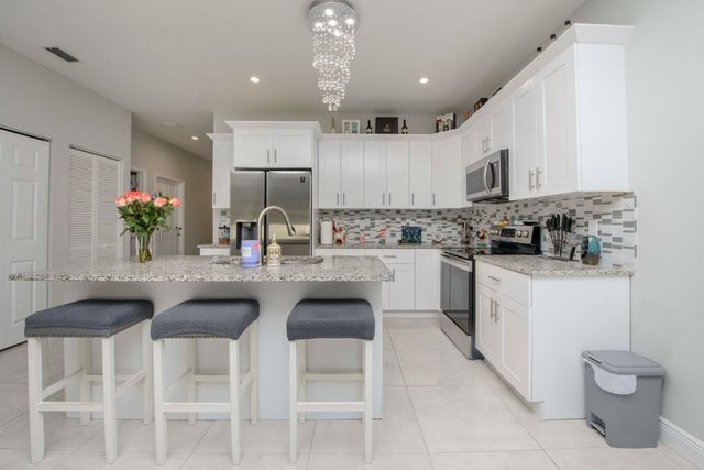 128 Broward Avenue, Greenacres, FL 33463