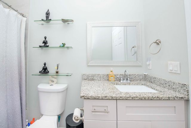 128 Broward Avenue, Greenacres, FL 33463