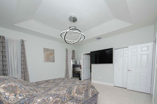 128 Broward Avenue, Greenacres, FL 33463