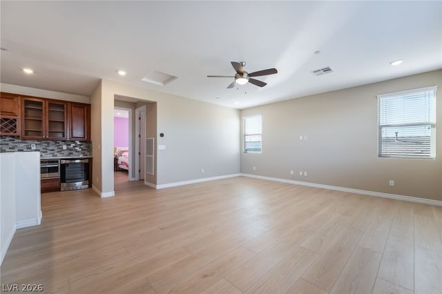 429 Open Hill Avenue, Henderson, NV 89011