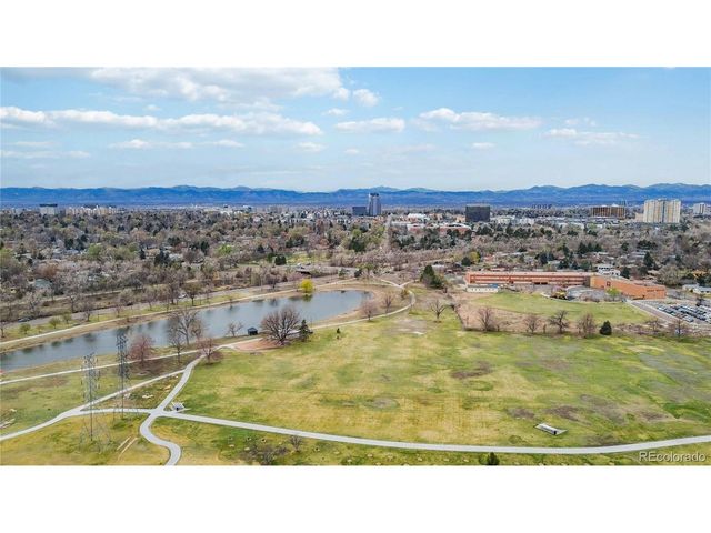 1050 S Monaco Pkwy 42, Denver, CO 80224