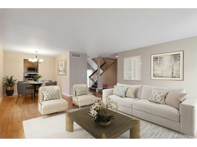 1050 S Monaco Pkwy 42, Denver, CO 80224