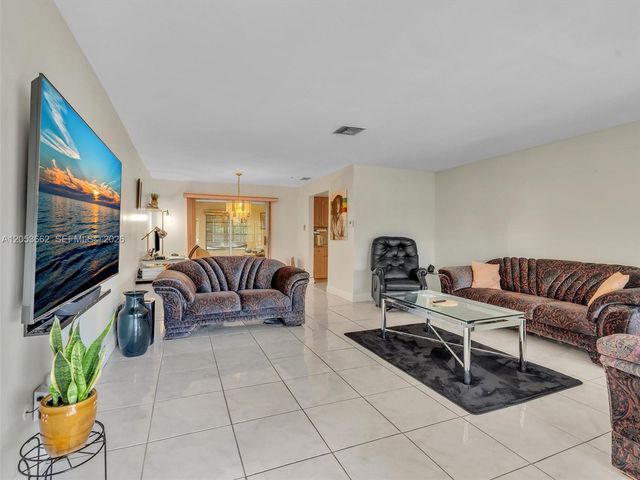 2671 NW 44th Terrace, Lauderhill, FL 33313