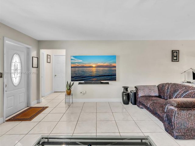 2671 NW 44th Terrace, Lauderhill, FL 33313