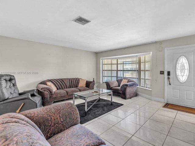 2671 NW 44th Terrace, Lauderhill, FL 33313