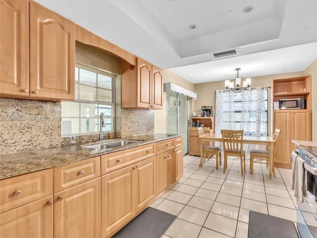 2671 NW 44th Terrace, Lauderhill, FL 33313