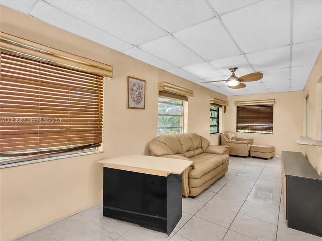 2671 NW 44th Terrace, Lauderhill, FL 33313
