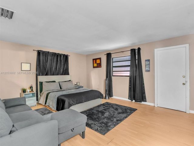 2671 NW 44th Terrace, Lauderhill, FL 33313