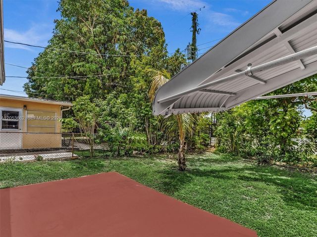 2671 NW 44th Terrace, Lauderhill, FL 33313