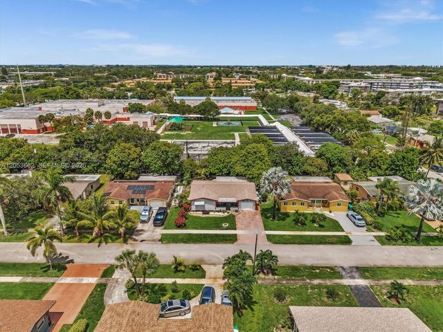 2671 NW 44th Terrace, Lauderhill, FL 33313