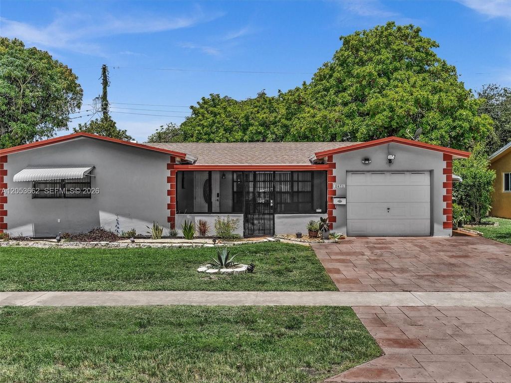 2671 NW 44th Terrace, Lauderhill, FL 33313