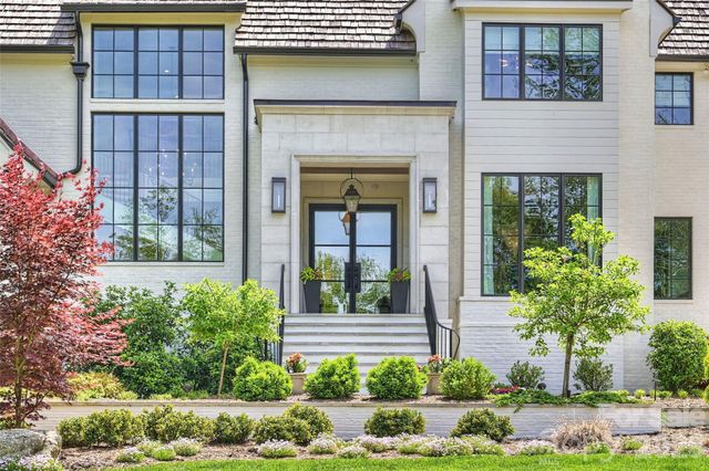 1931 Shoreham Drive, Charlotte, NC 28211